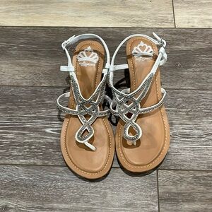 Women’s sandals size 7